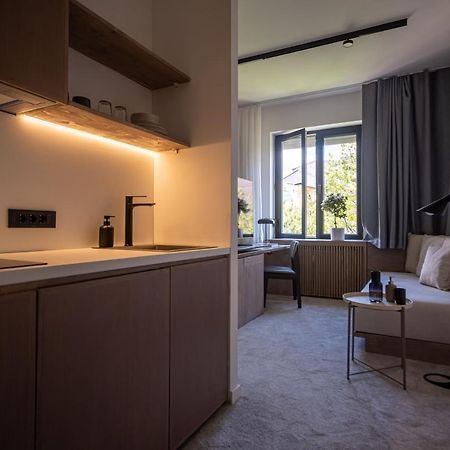Bloom Suites Приштина Экстерьер фото