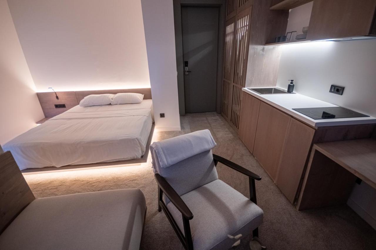 Bloom Suites Приштина Экстерьер фото