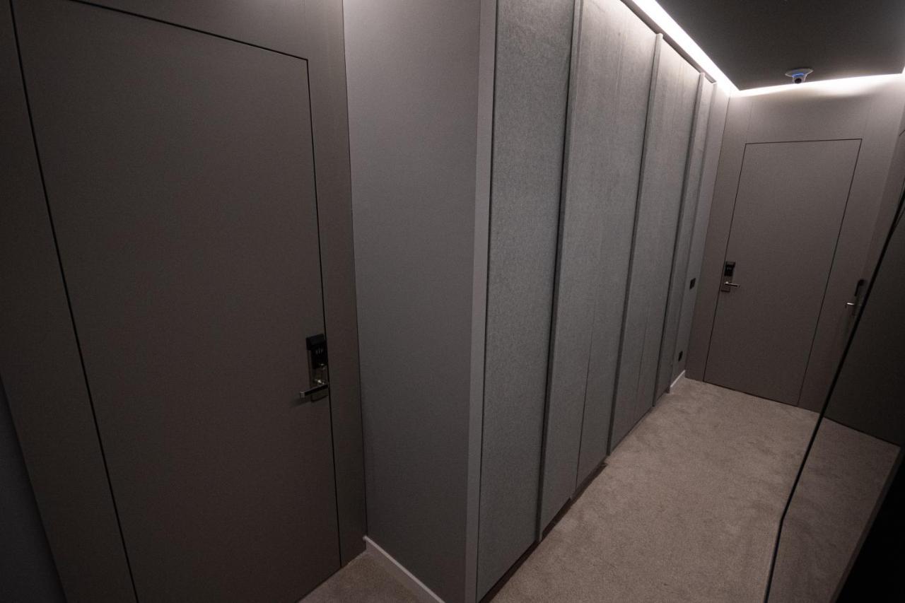 Bloom Suites Приштина Экстерьер фото